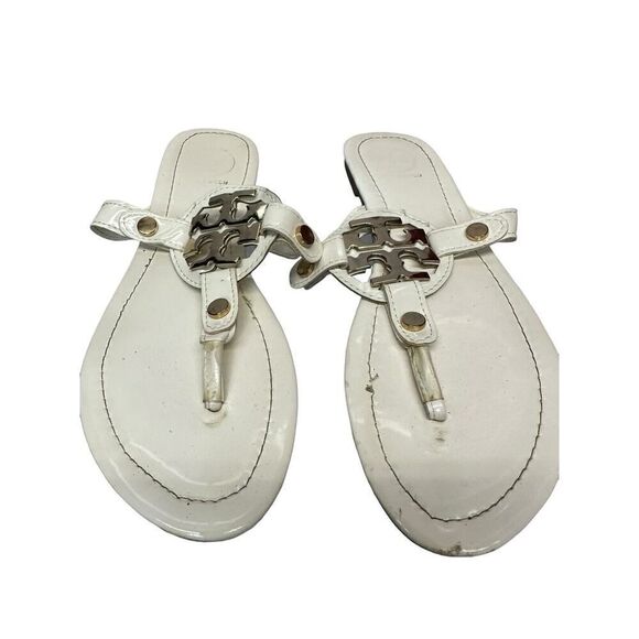 Tory Burch White flats with Silver Logo sz 39 - Picture 2 of 5